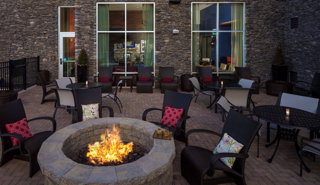 Hampton Inn & Suites Asheville Biltmore Village