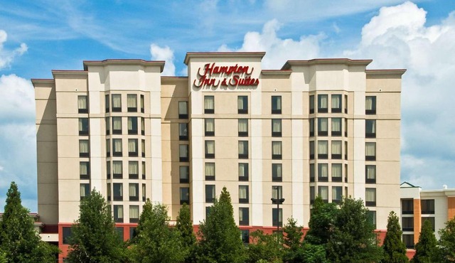 Hampton Inn & Suites-Atlanta Airport North-I-85
