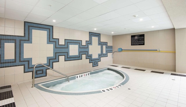 Hampton Inn & Suites Barrie