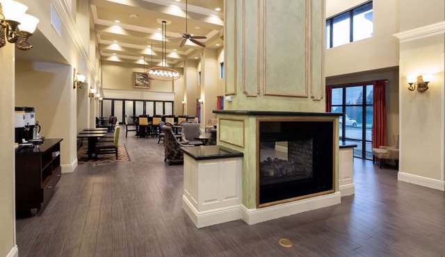Hampton Inn & Suites Baton Rouge - I-10 East