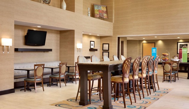 Hampton Inn & Suites Birmingham East Irondale