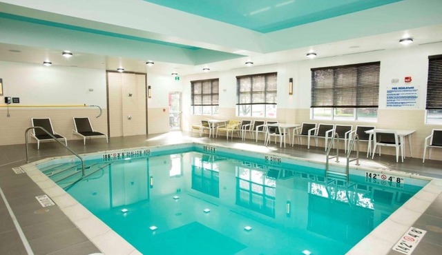 Hampton Inn & Suites by Hilton Thunder Bay