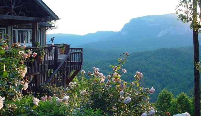 Hampton Inn & Suites Cashiers Sapphire Valley