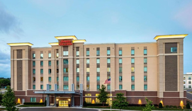 Hampton Inn & Suites Charlotte/Ballantyne, Nc