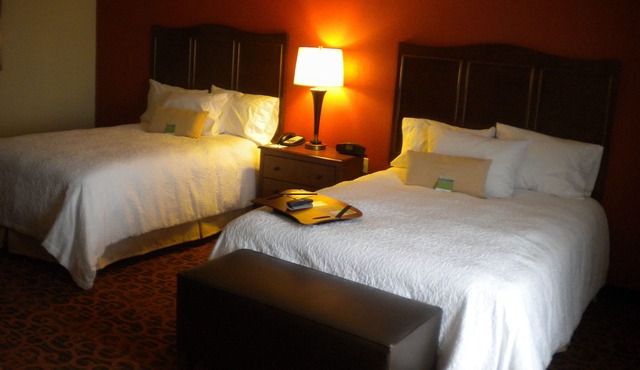 Hampton Inn & Suites Cincinnati/Uptown-University Area