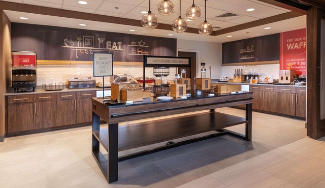 Hampton Inn & Suites Conway