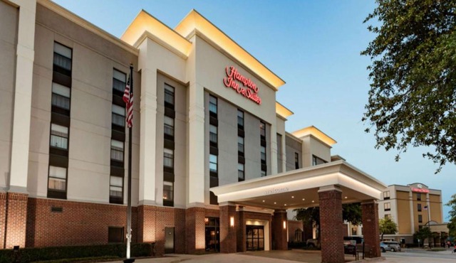 Hampton Inn & Suites Dallas DFW Airport North Grapevine