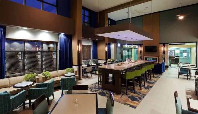 Hampton Inn & Suites- Denver/Airport-Gateway Park