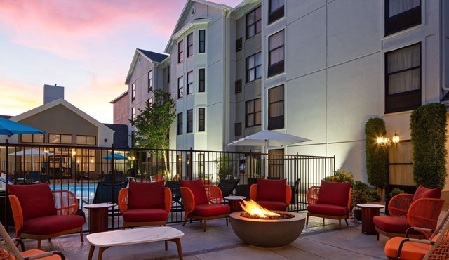 Hampton Inn & Suites El Paso-Airport