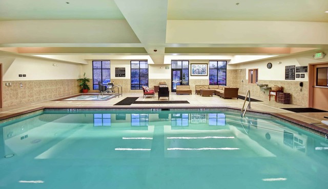 Hampton Inn & Suites Folsom