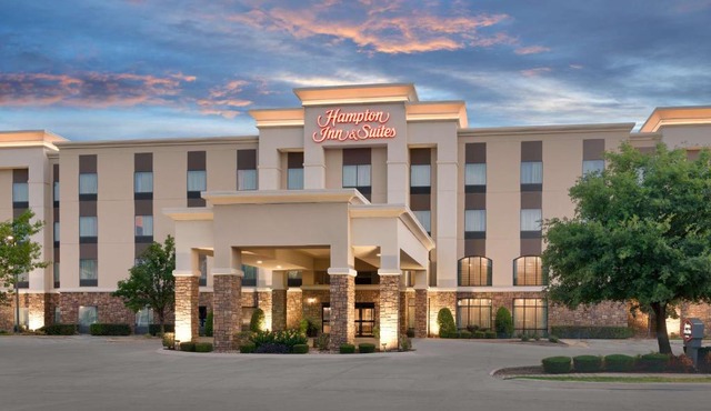 Hampton Inn & Suites Ft Worth-Burleson