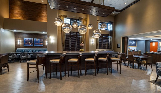 Hampton Inn & Suites Greensboro/Coliseum Area
