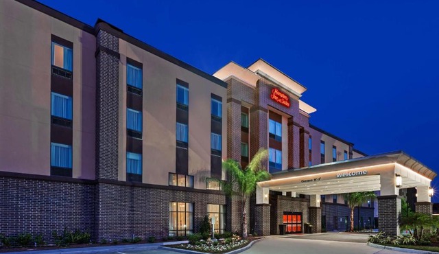 Hampton Inn & Suites Houston I-10 West Park Row, Tx
