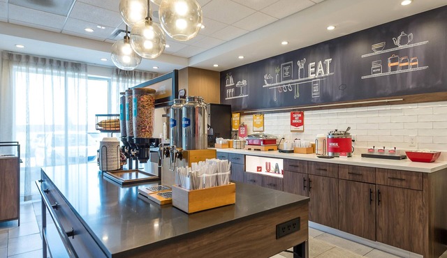 Hampton Inn & Suites Howell