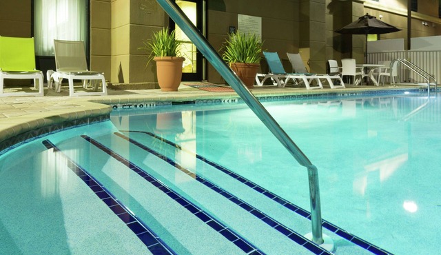 Hampton Inn Suites Jacksonville Airport