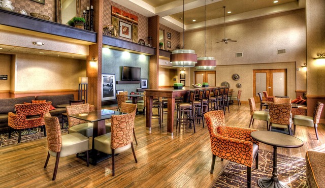 Hampton Inn & Suites Kalamazoo - Oshtemo