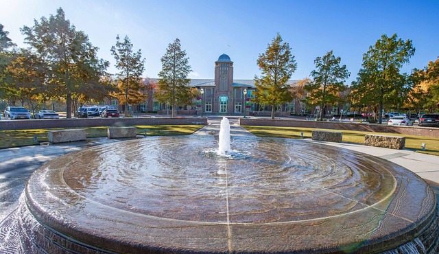 Hampton Inn & Suites Keller Town Center