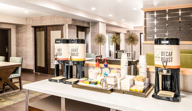 Hampton Inn & Suites Las Vegas-Henderson