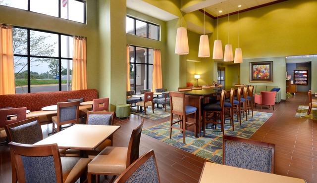 Hampton Inn & Suites Lynchburg