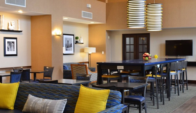 Hampton Inn & Suites Madisonville