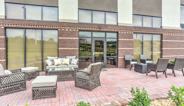 Hampton Inn & Suites Macon I-475