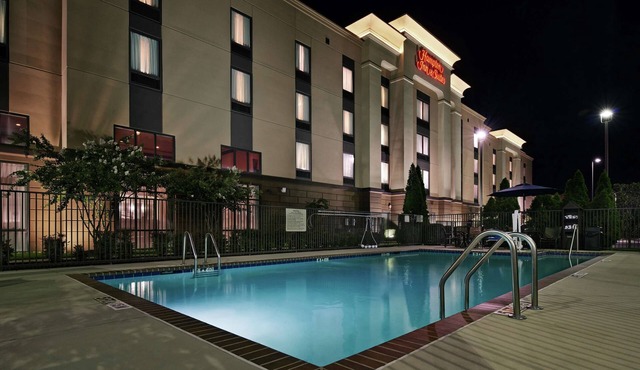 Hampton Inn & Suites Millington
