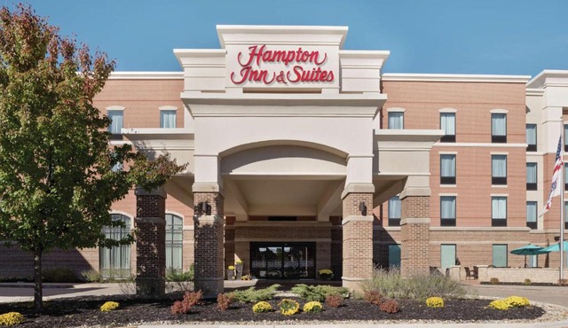 Hampton Inn & Suites Mishawaka/South Bend at Heritage Square