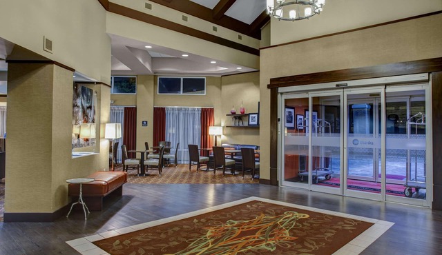 Hampton Inn & Suites N. Ft. Worth-Alliance Airport