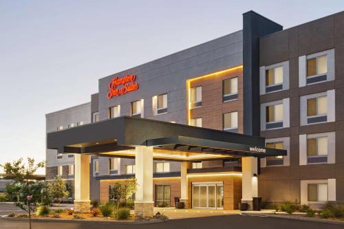 Hampton Inn & Suites Oroville