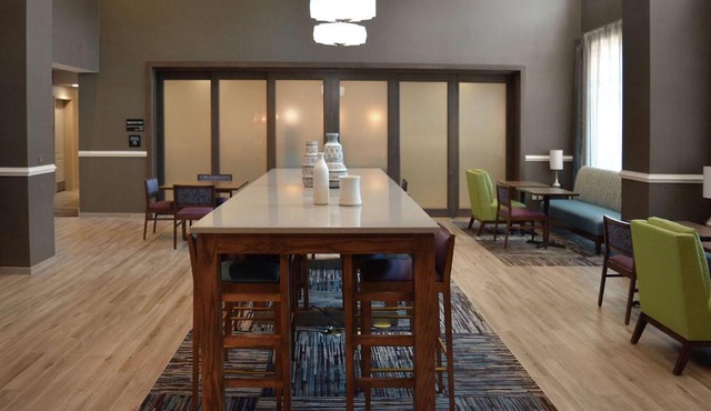 Hampton Inn & Suites Philadelphia/Media