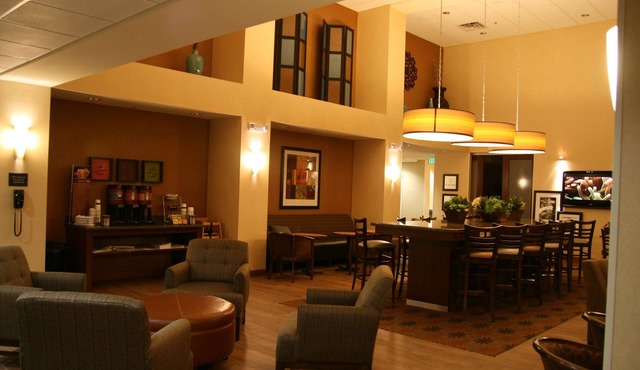 Hampton Inn & Suites Pueblo/North