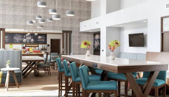 Hampton Inn & Suites Red Bluff