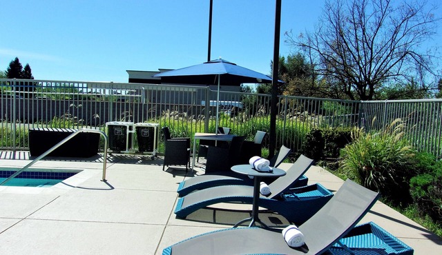 Hampton Inn & Suites Rohnert Park - Sonoma County
