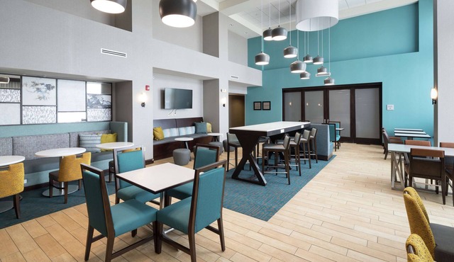 Hampton Inn & Suites Rochester-North