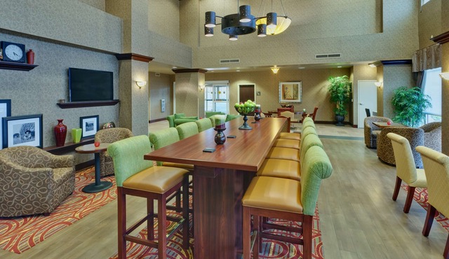 Hampton Inn & Suites Sacramento-Airport-Natomas