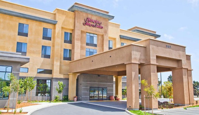 Hampton Inn & Suites Salinas