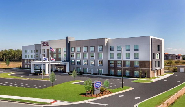 Hampton Inn & Suites Saraland Mobile