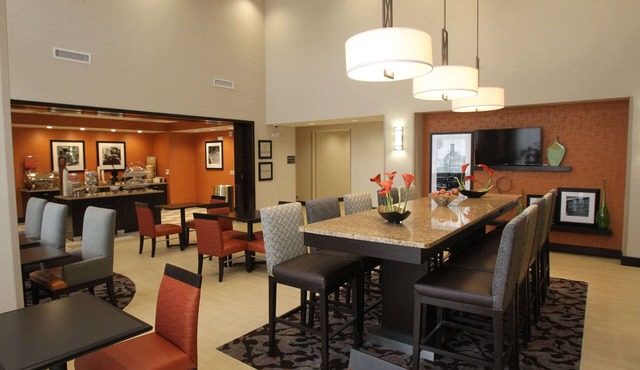 Hampton Inn & Suites Seneca-Clemson Area