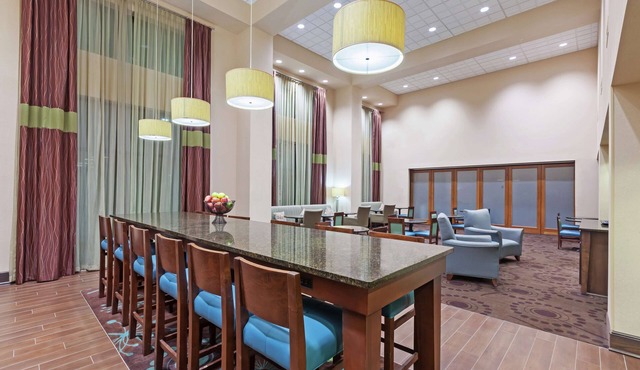 Hampton Inn & Suites Shreveport/Bossier City Airline Drive