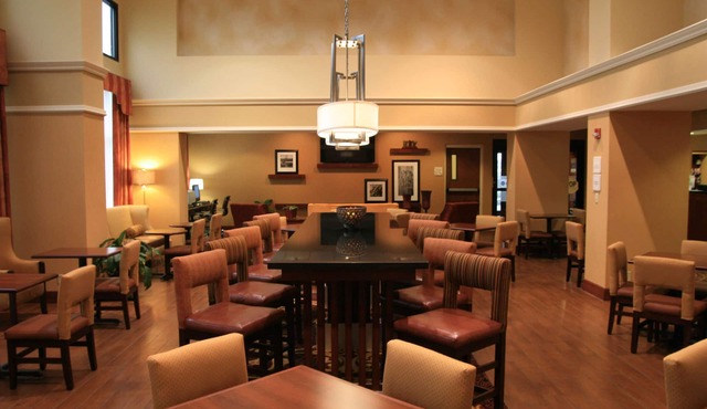 Hampton Inn & Suites Springfield-Southwest