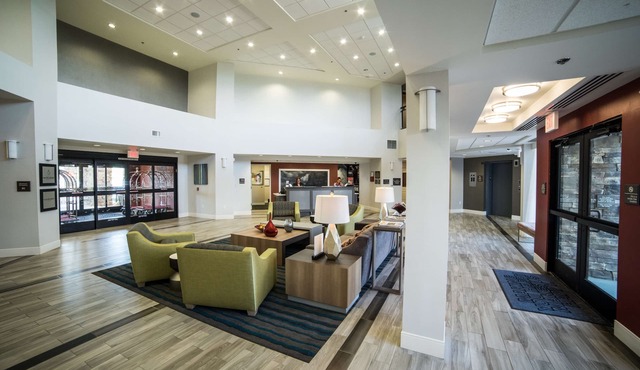 Hampton Inn & Suites Tempe/Phoenix Airport, AZ