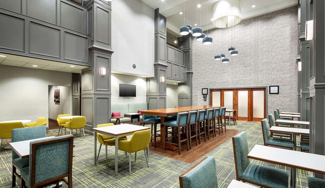Hampton Inn & Suites Texarkana