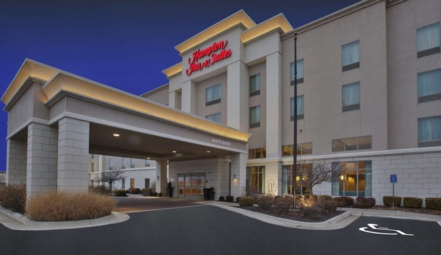 Hampton Inn & Suites Wichita Northeast