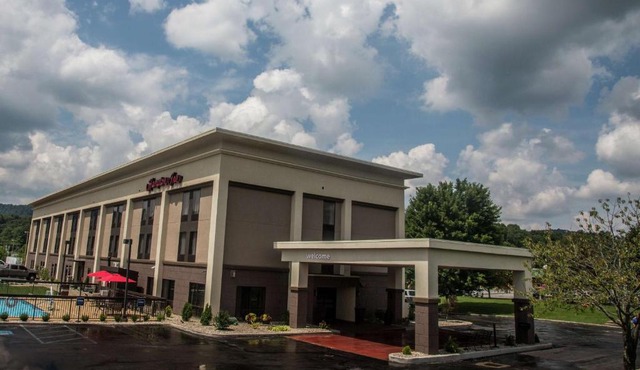 Hampton Inn Summersville