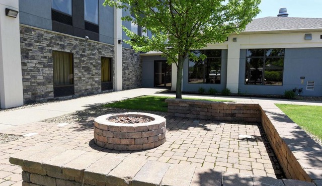 Hampton Inn Youngstown-North