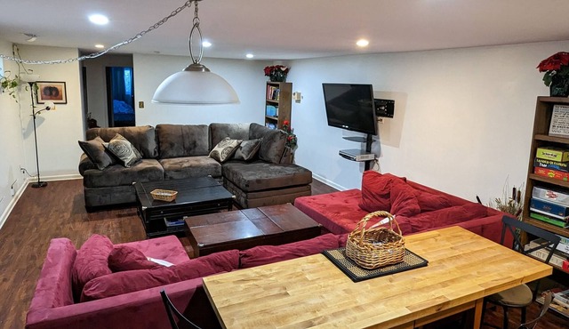 Hampton, Virginia Rental - Families, Singles, Nurses, Military, Students
