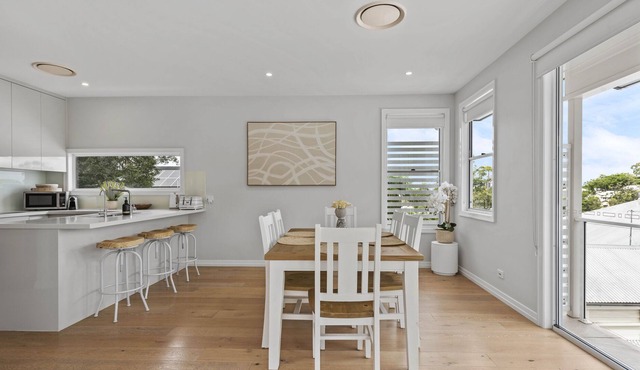 Hamptons Town Home~3Bed/2.5Bath/2Car~Auchenflower