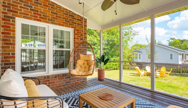 Hanahan Haven GameRoom Bikes FirePit Dog & Family Friendly