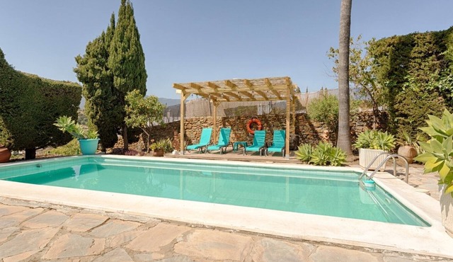Hanami Finca Cumbres Borrascosas Estepona by Ruralidays