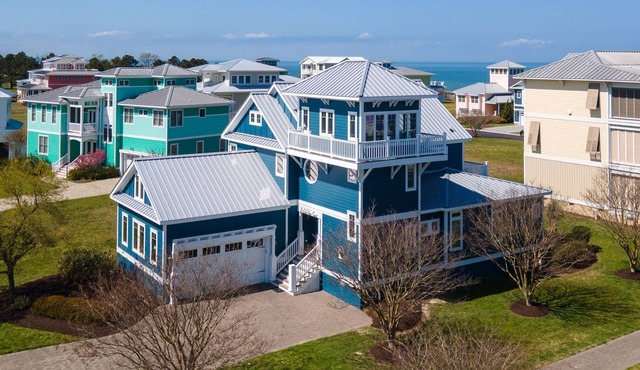 Handicap Accesible, with Beach, Pool & Tennis!